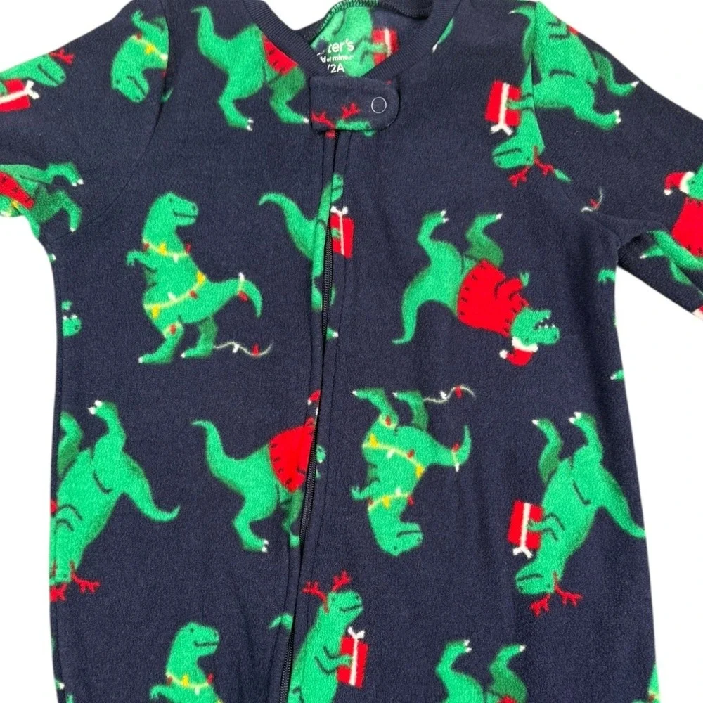 Carters Child Of Mine‎ 2T Christmas Dinosaur Footed Pajamas Zip Front 652